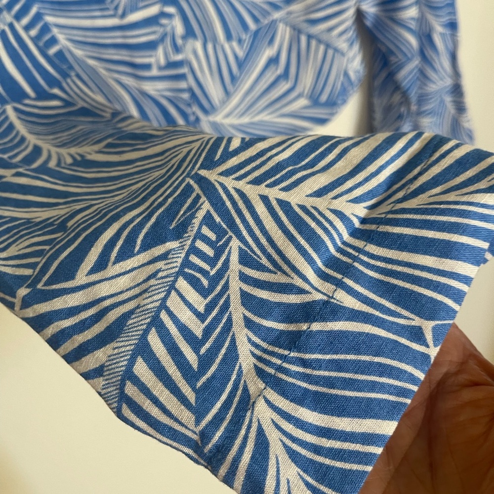 Floral Front Tie Crop Top Shade & Shore Women’s Size S - Picture 5 of 9